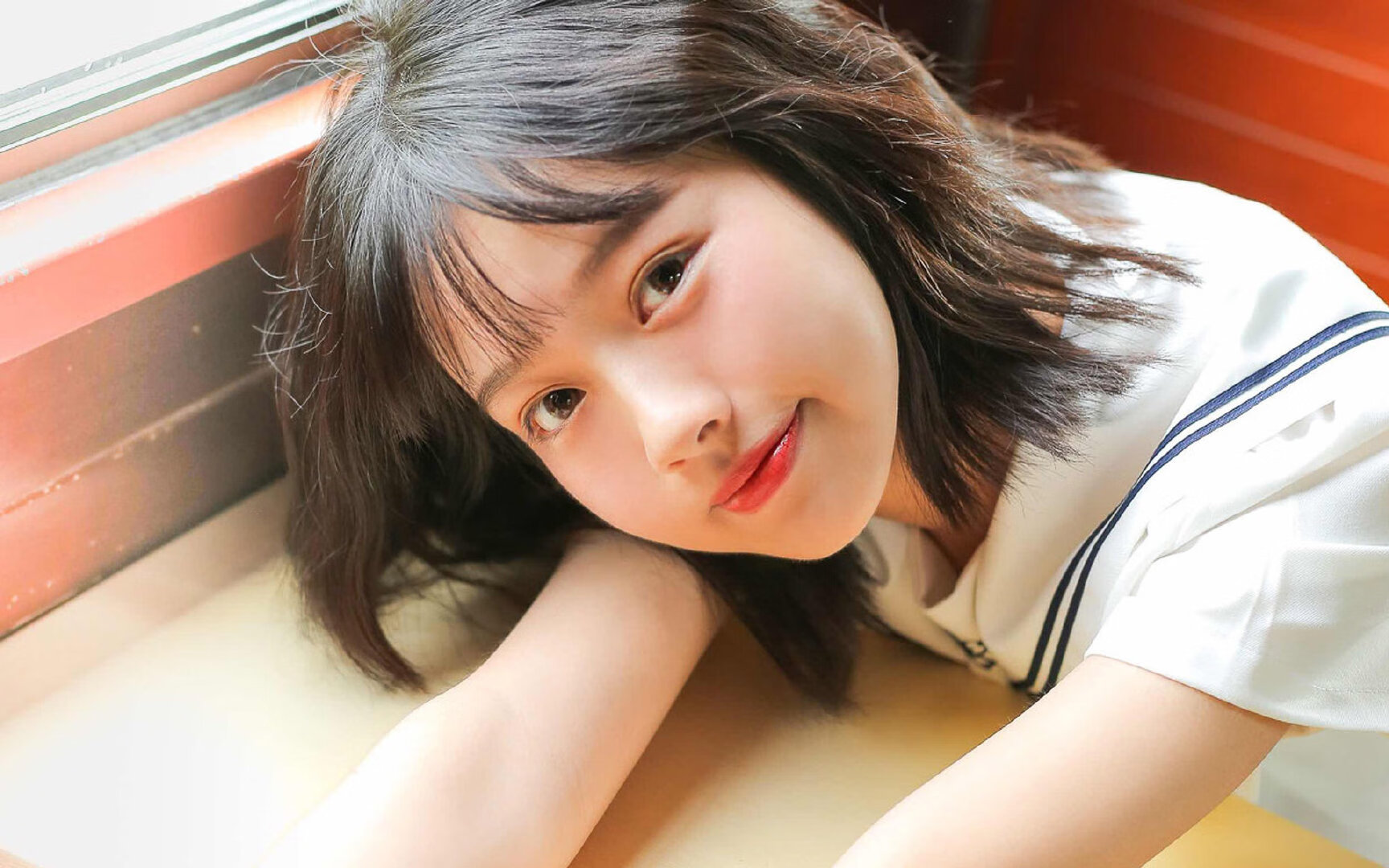 三人协作拉动全队推进节奏，三人团队动作